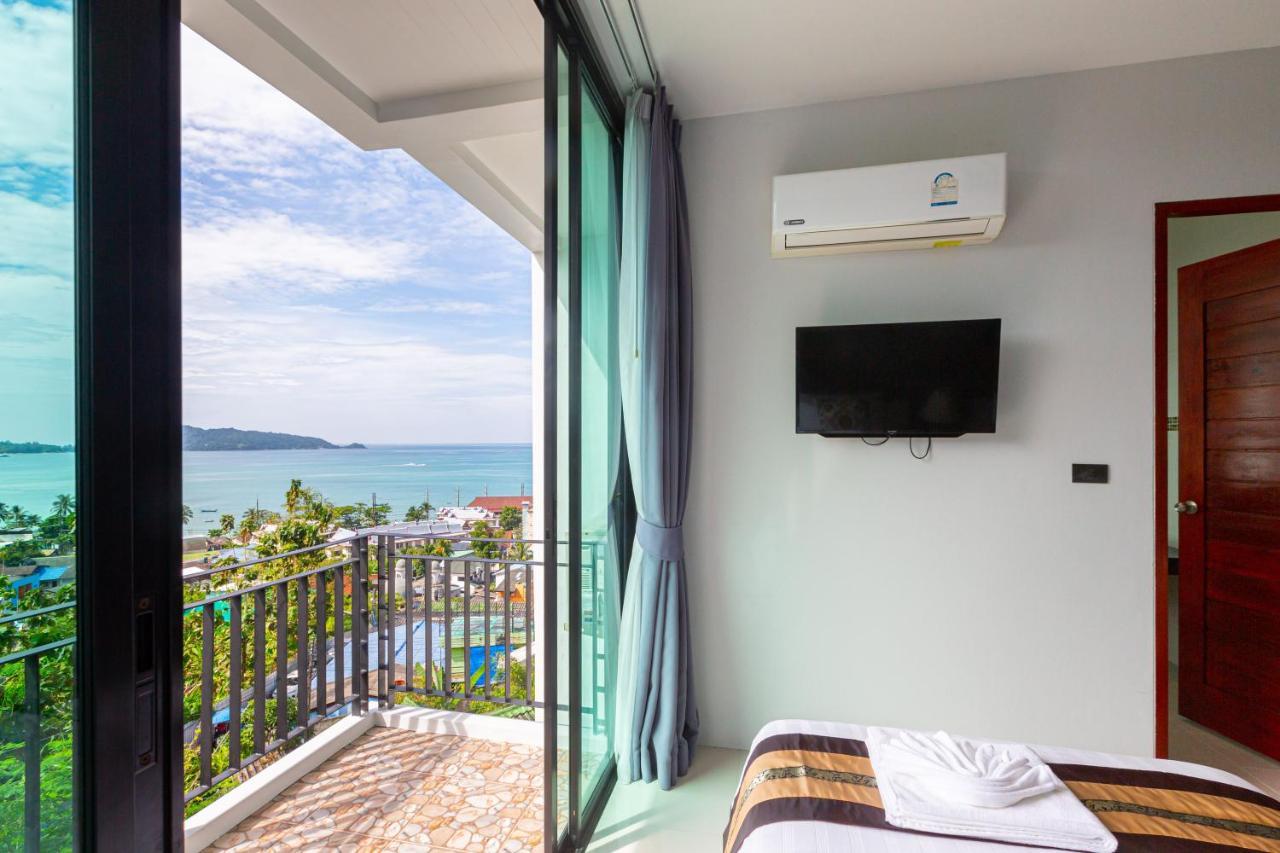 Rossarin Sea View Patong Hotel Bagian luar foto