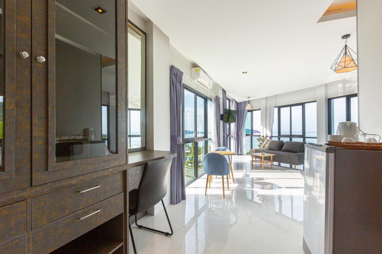Rossarin Sea View Patong Hotel Bagian luar foto